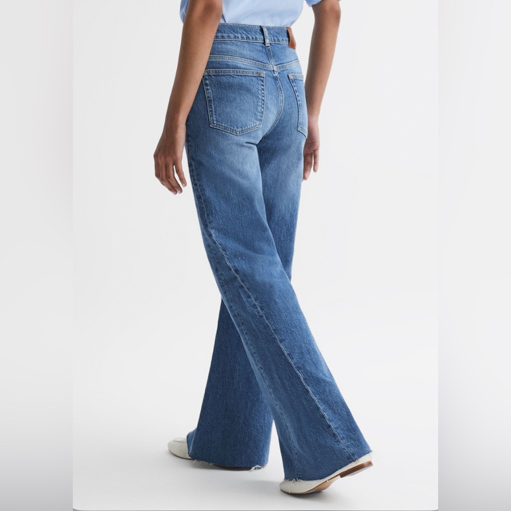 REISS CALLA MID RISE WIDE LEG JEANS - Picture 3 of 4